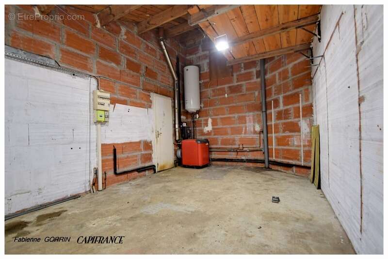 Maison à SAINT-SULPICE-D'ARNOULT