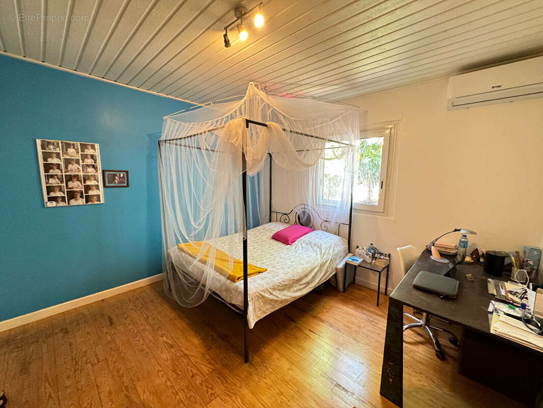 Maison à SAINT-DENIS