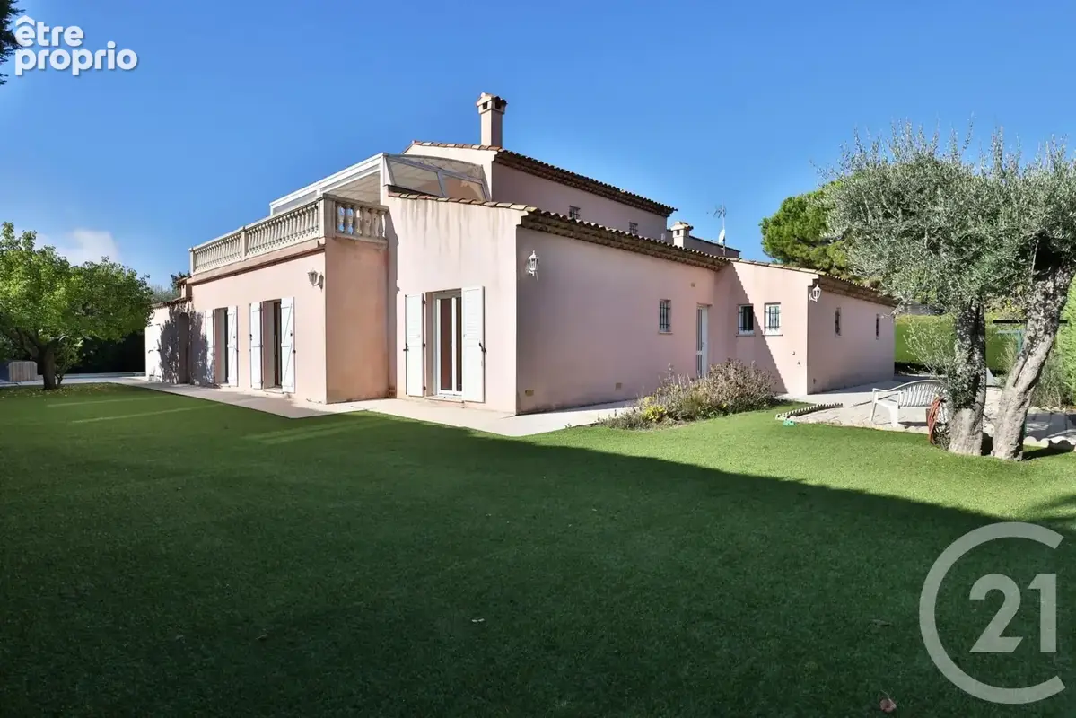 Maison 8 pièces 200 m² à vendre à Villefranche-Sur-Mer (06230) - photo 3