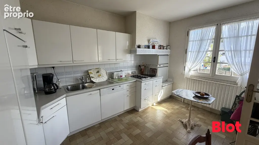 Maison 8 pièces 167 m² à vendre à Liffre (35340) - photo 3