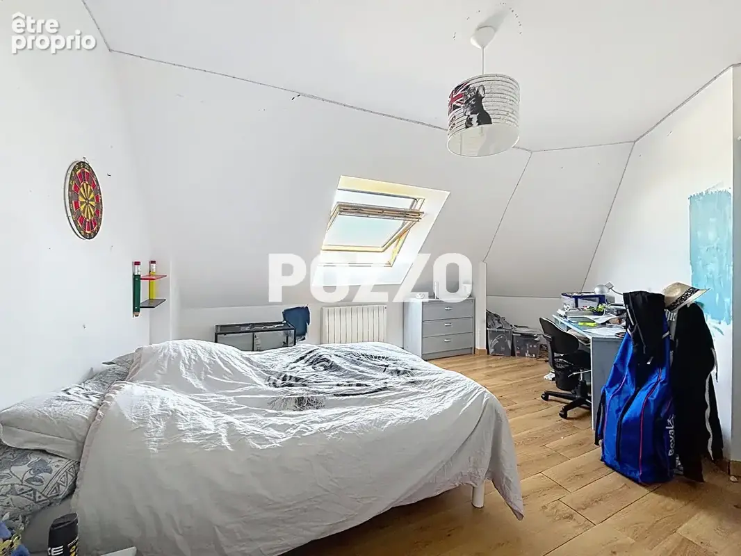 A 10 minutes de Saint lo, Maison  de type F 7 avec 195 m² habitables environ , vie de plain pied possible, garage , terrain 2398 - photo 6
