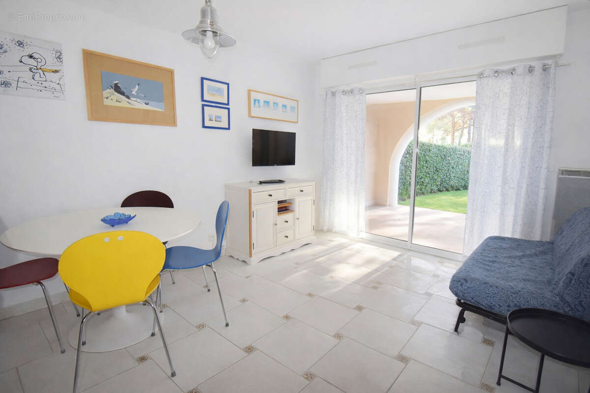 Appartement à SAINT-RAPHAEL