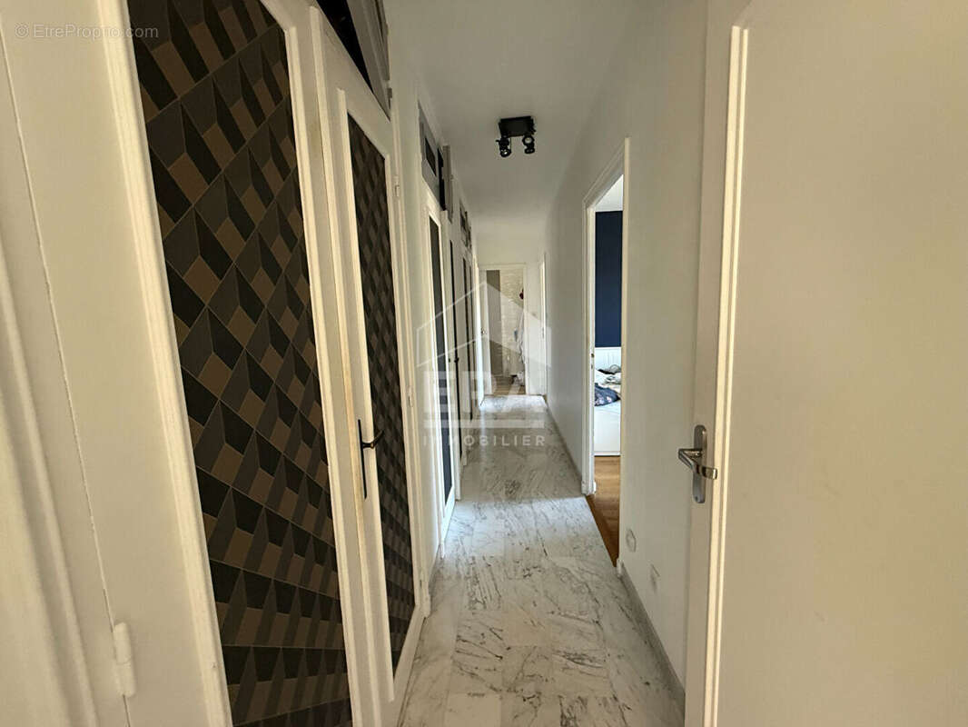 Maison 195m² à martigues - photo 14