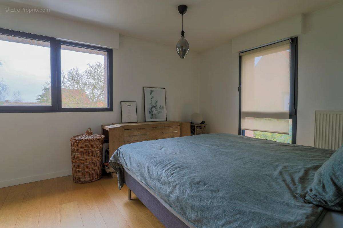 Maison à BOURGHELLES