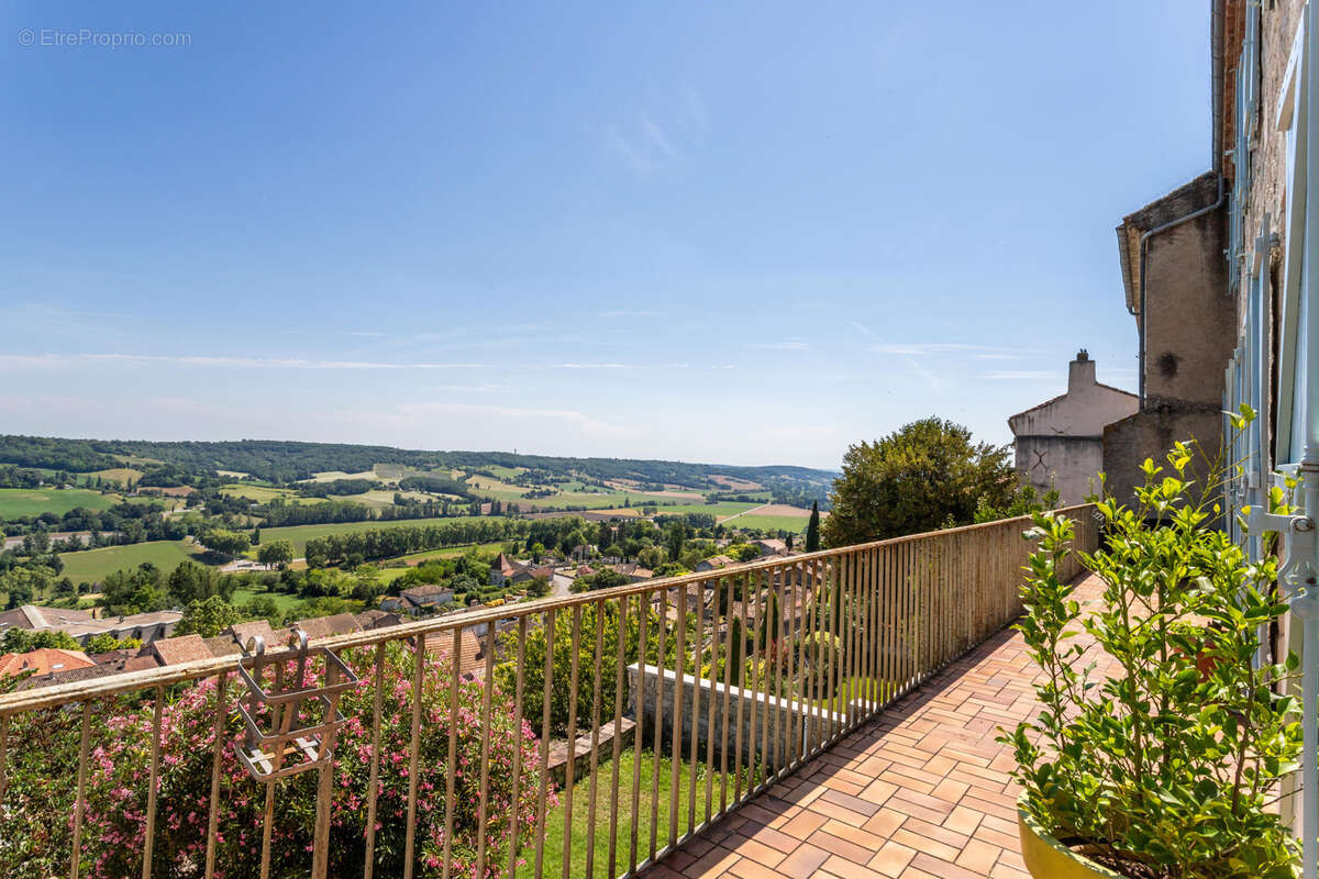 Maison, jardin, garage et vue imprenable - photo 36
