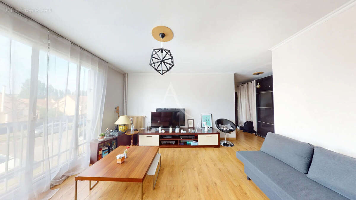 Appartement à VILLEBON-SUR-YVETTE