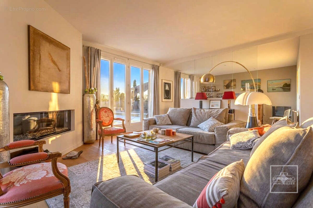 Saint Didier Au Mont D'Or, Appartement grand standing, terrasse panoramique de 136 m² - photo 6