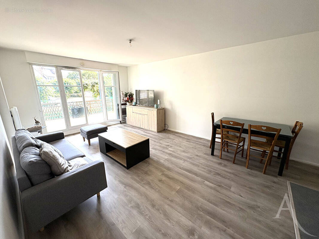 Appartement à MANTES-LA-JOLIE