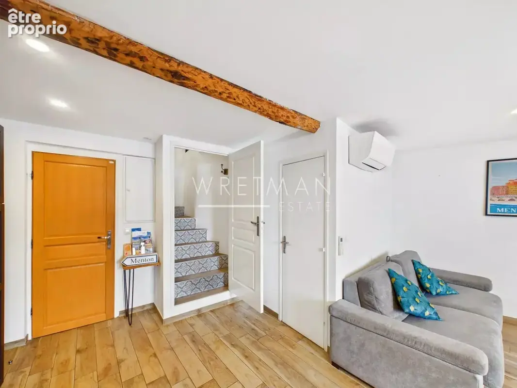Charmant appartement en duplex en dernier étage avec terrasse, vue mer panoramique - Vieux Menton - photo 5