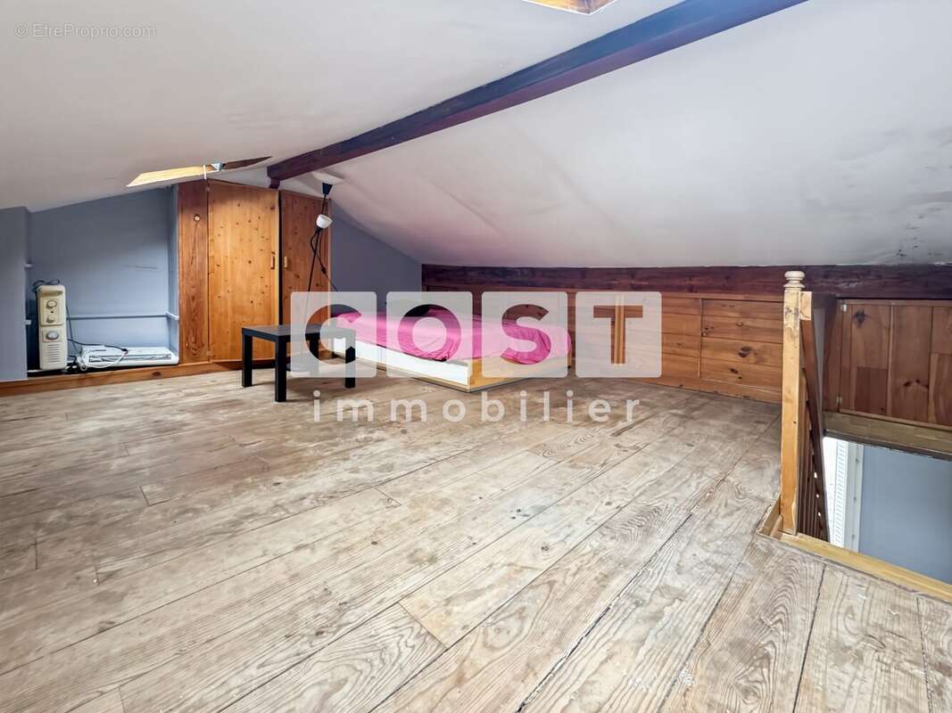 Appartement à COLOMBES