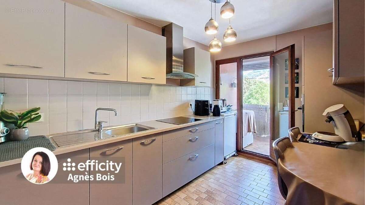 Appartement à SCIONZIER