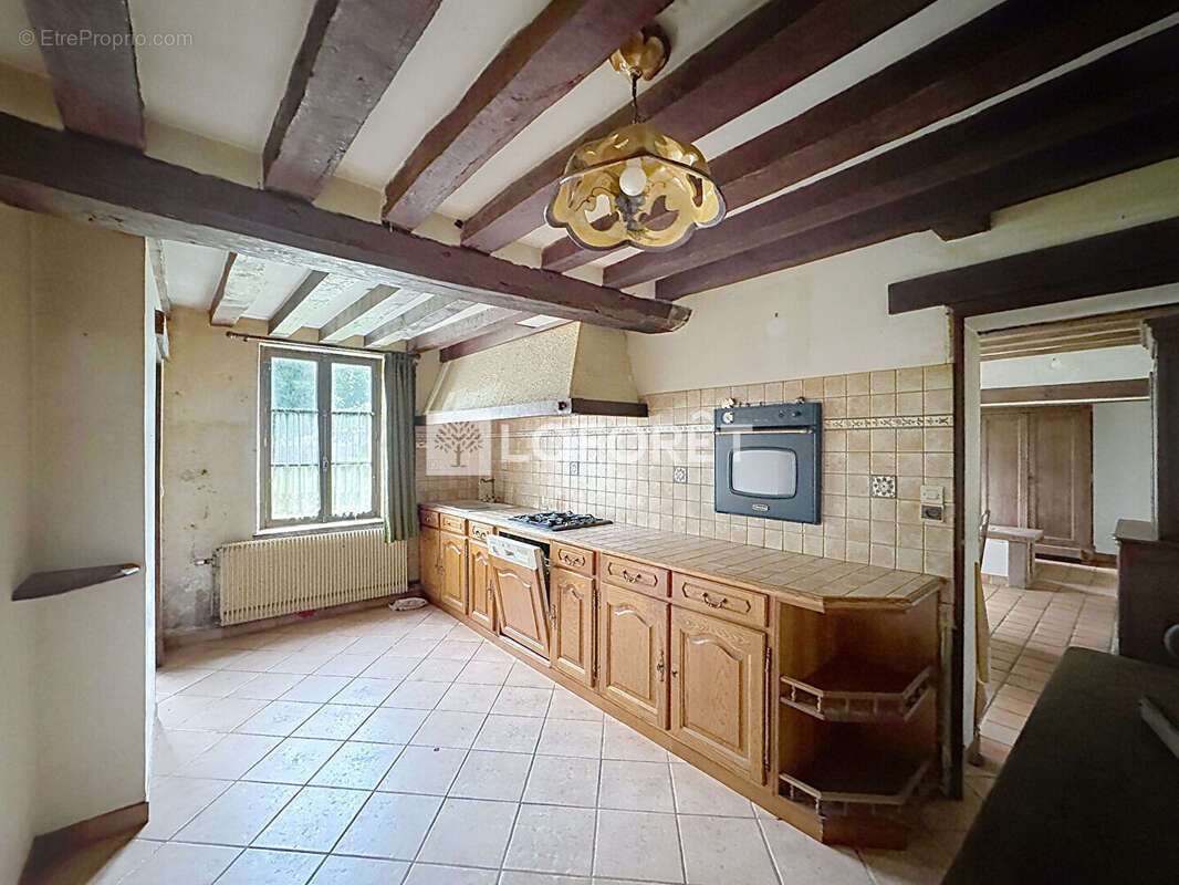 Maison à JEUFOSSE