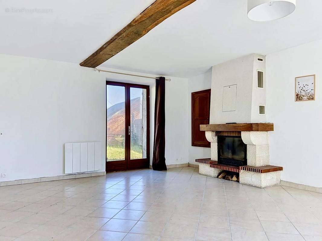 Maison à VINEUIL