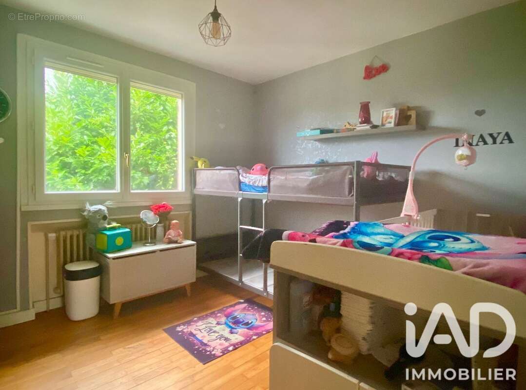 Maison 182 m² à Bourgoin-Jallieu  - photo 8