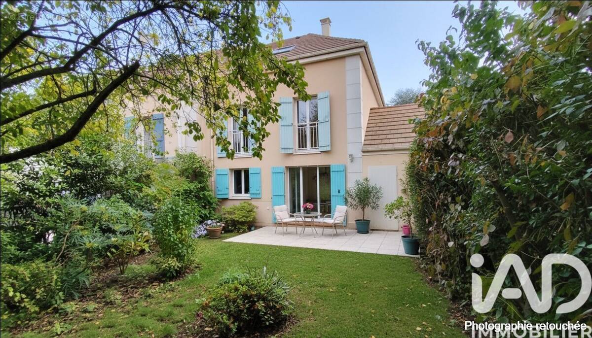 Photo 1 - Maison à SARCELLES