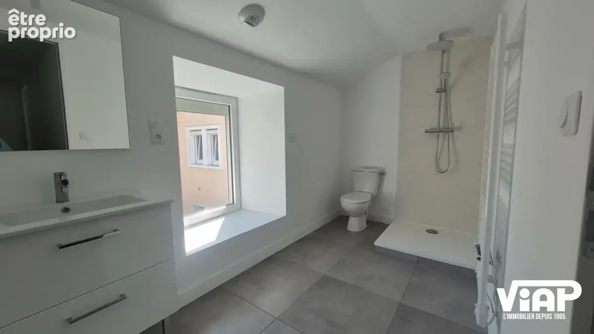 Quartier Ouest, maison composée de deux appartements en excellent état - photo 10