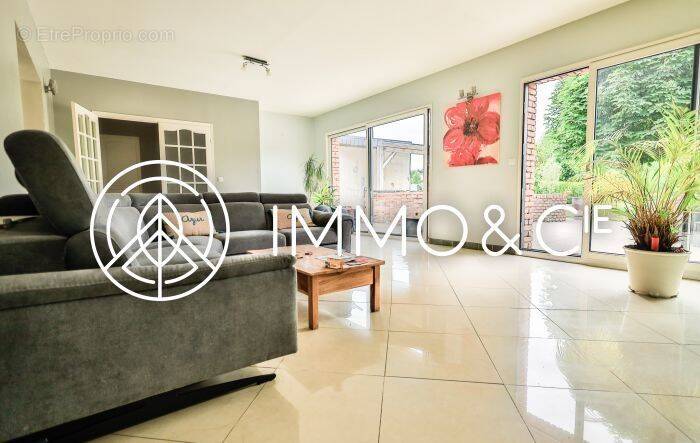 Maison à PERENCHIES