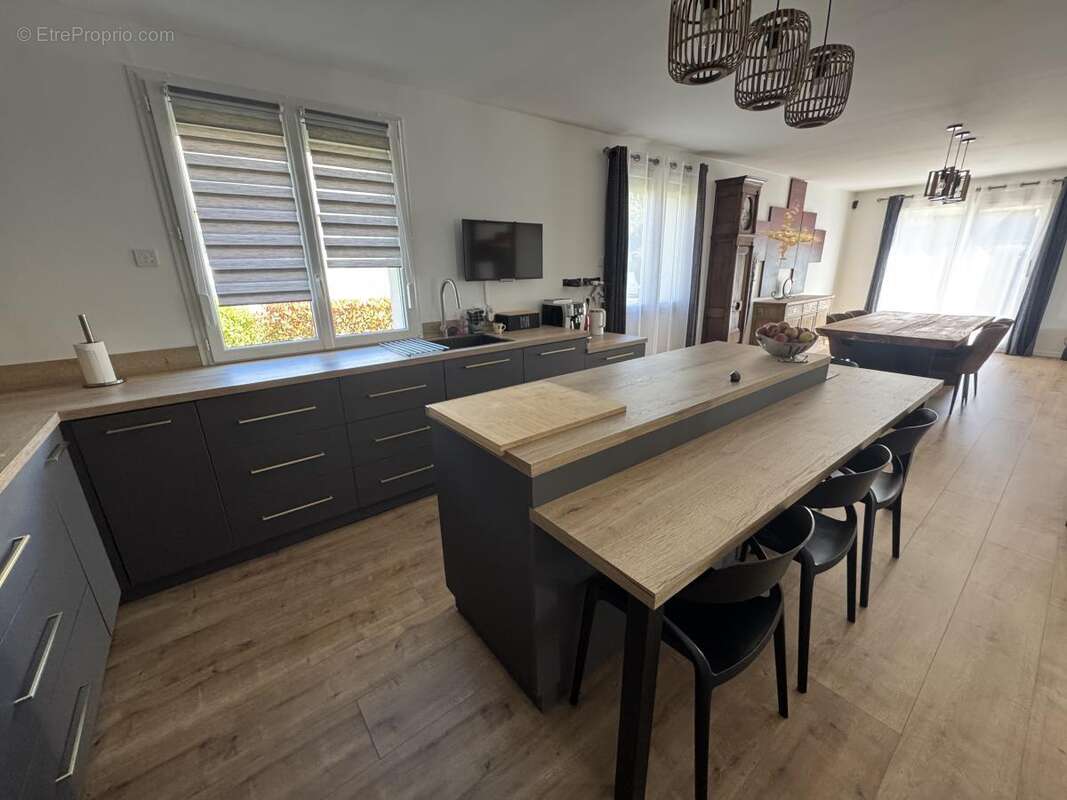 Maison 142 m² à Lisieux  - photo 6