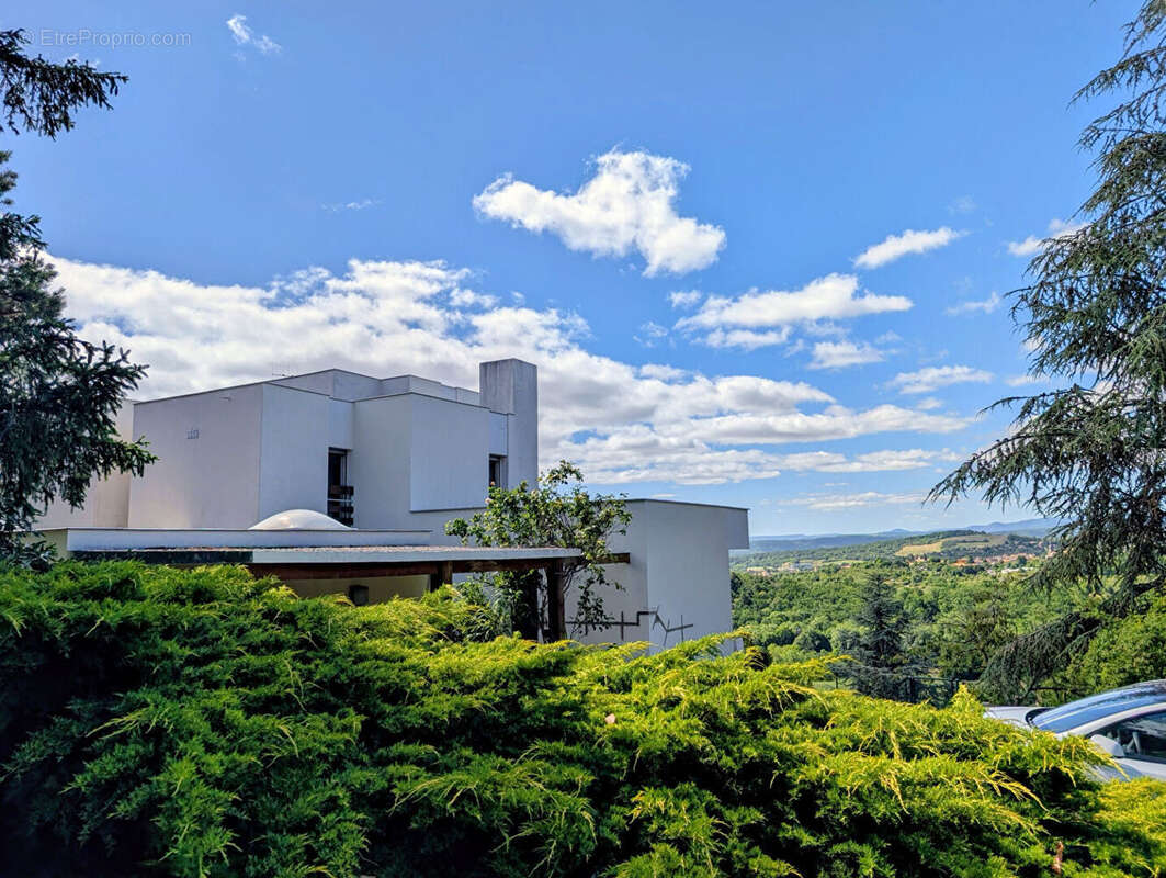 Maison d'architecte avec vue panoramique sur la Chaîne des Puys ! Terrain de 2 600 m² divisible - photo 11