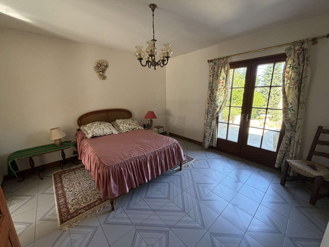 Maison de 174m2 - photo 8