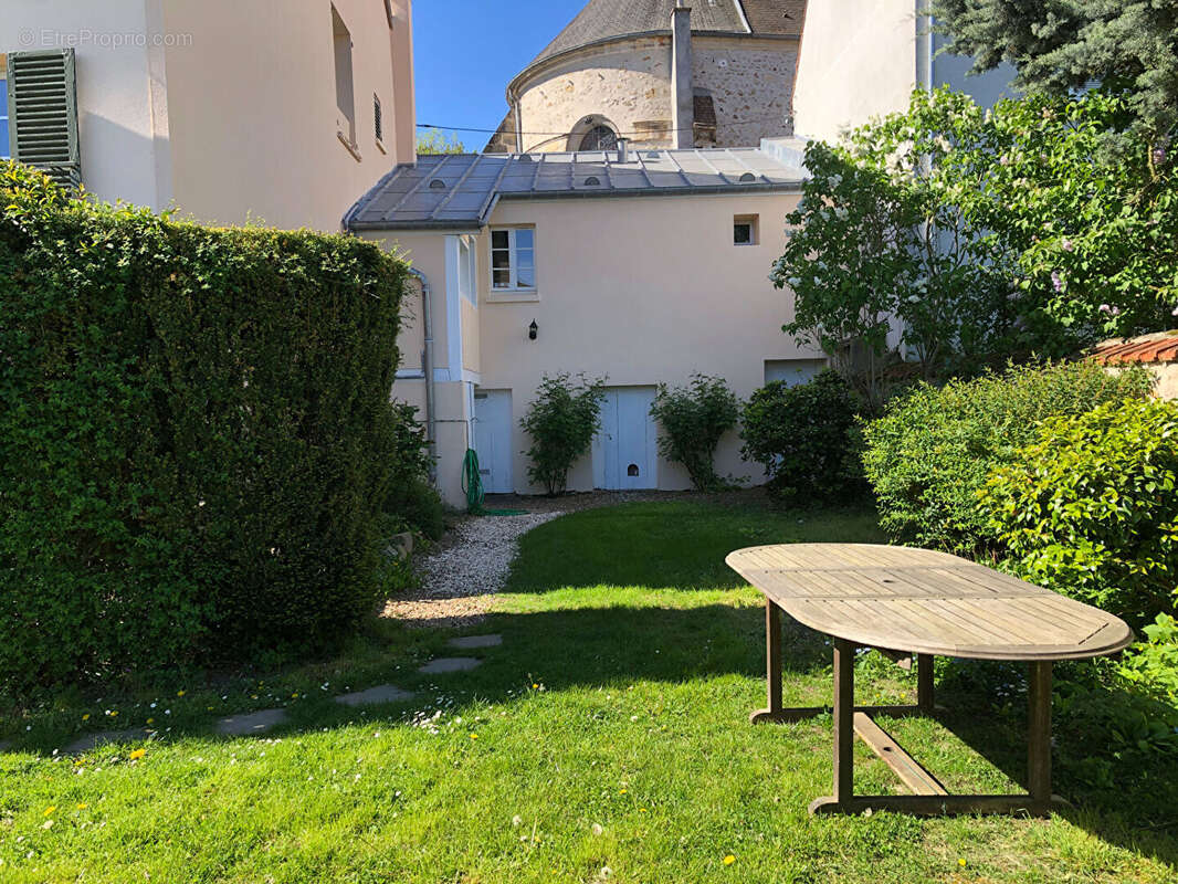 Maison à JOUY-EN-JOSAS