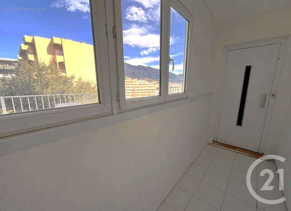 Appartement à ROQUEBRUNE-CAP-MARTIN