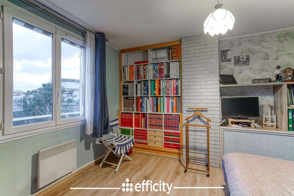 Maison à CHASSE-SUR-RHONE