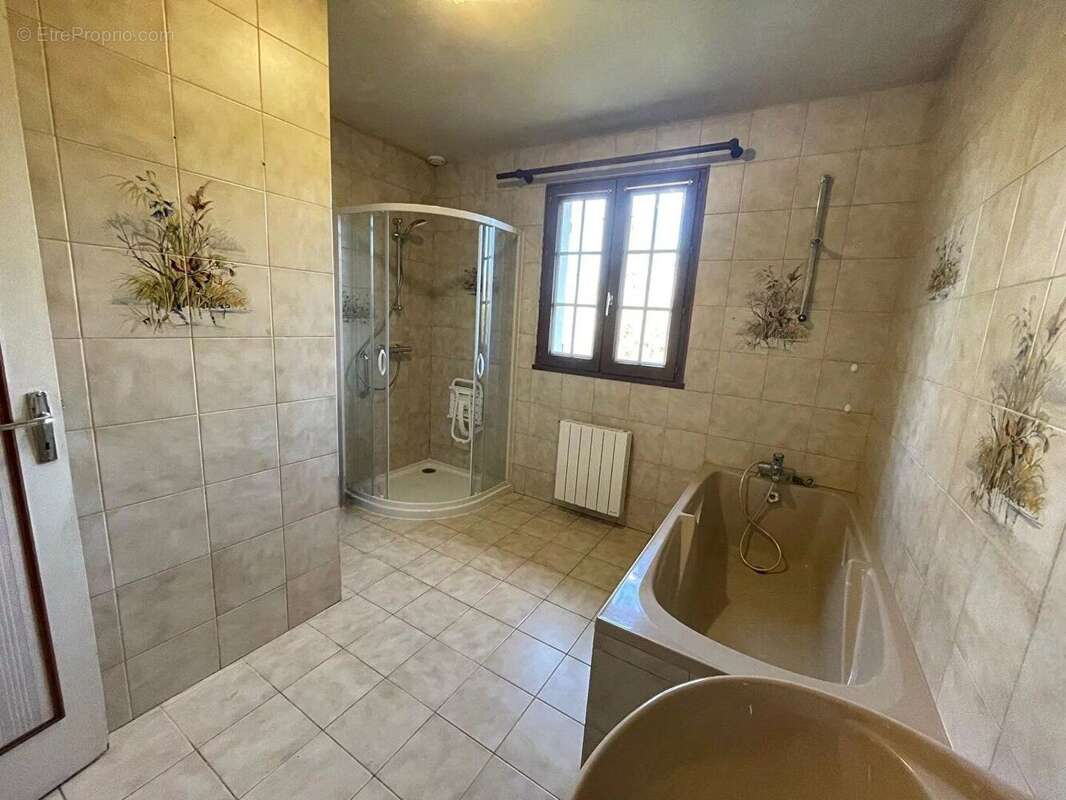 Maison à LA FERTE-SAINT-CYR