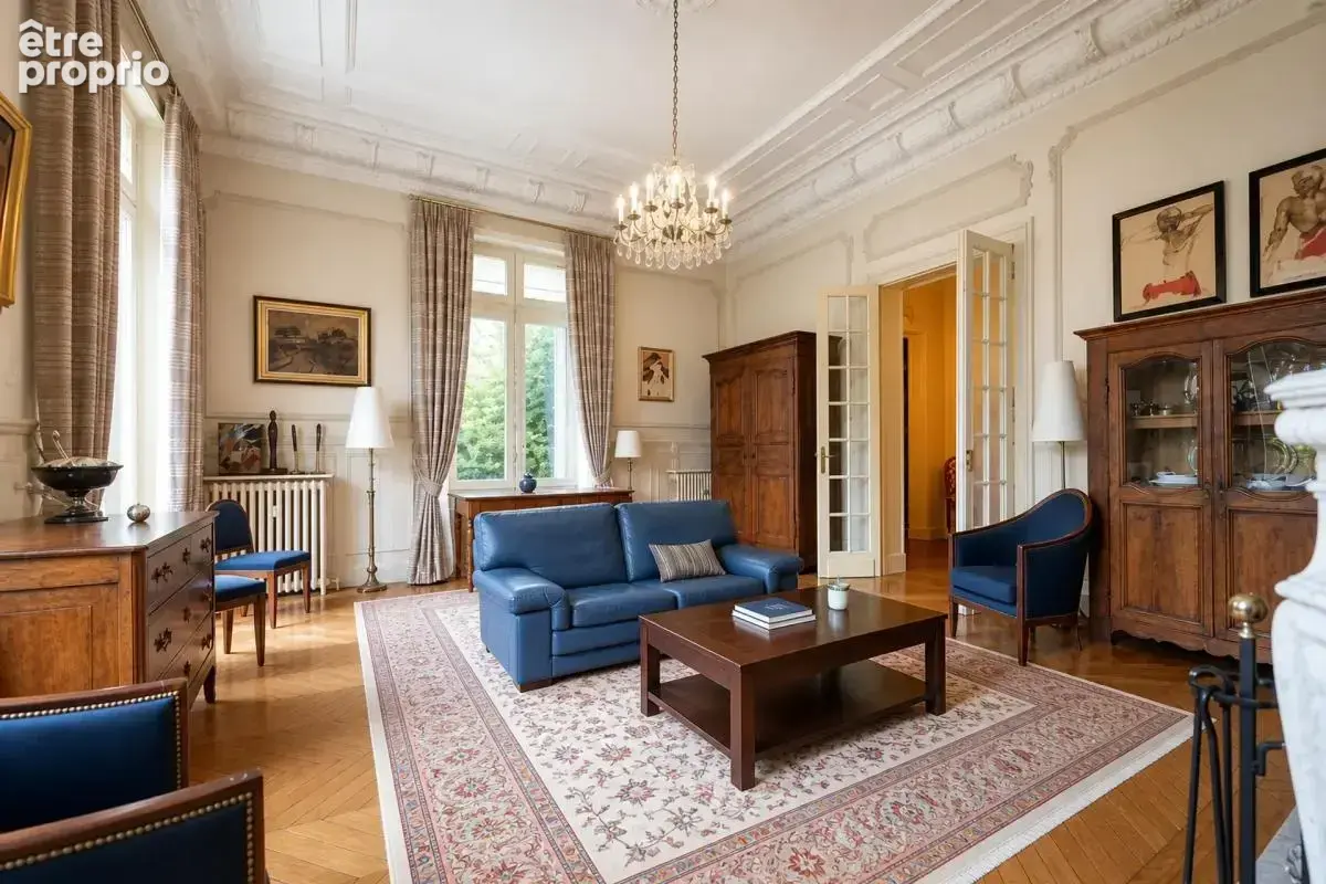 Appartement de prestige dans un château du XIXe siècle – 152 m² - photo 1