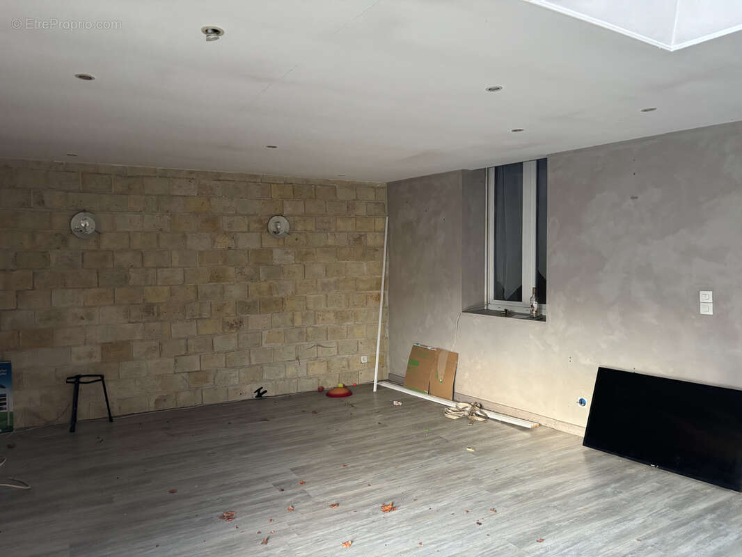 Appartement à SERMAIZE-LES-BAINS