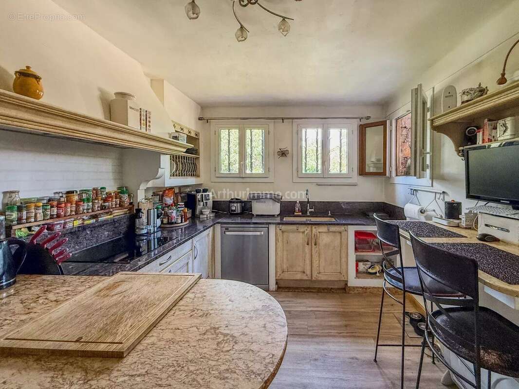 Maison à DRAGUIGNAN