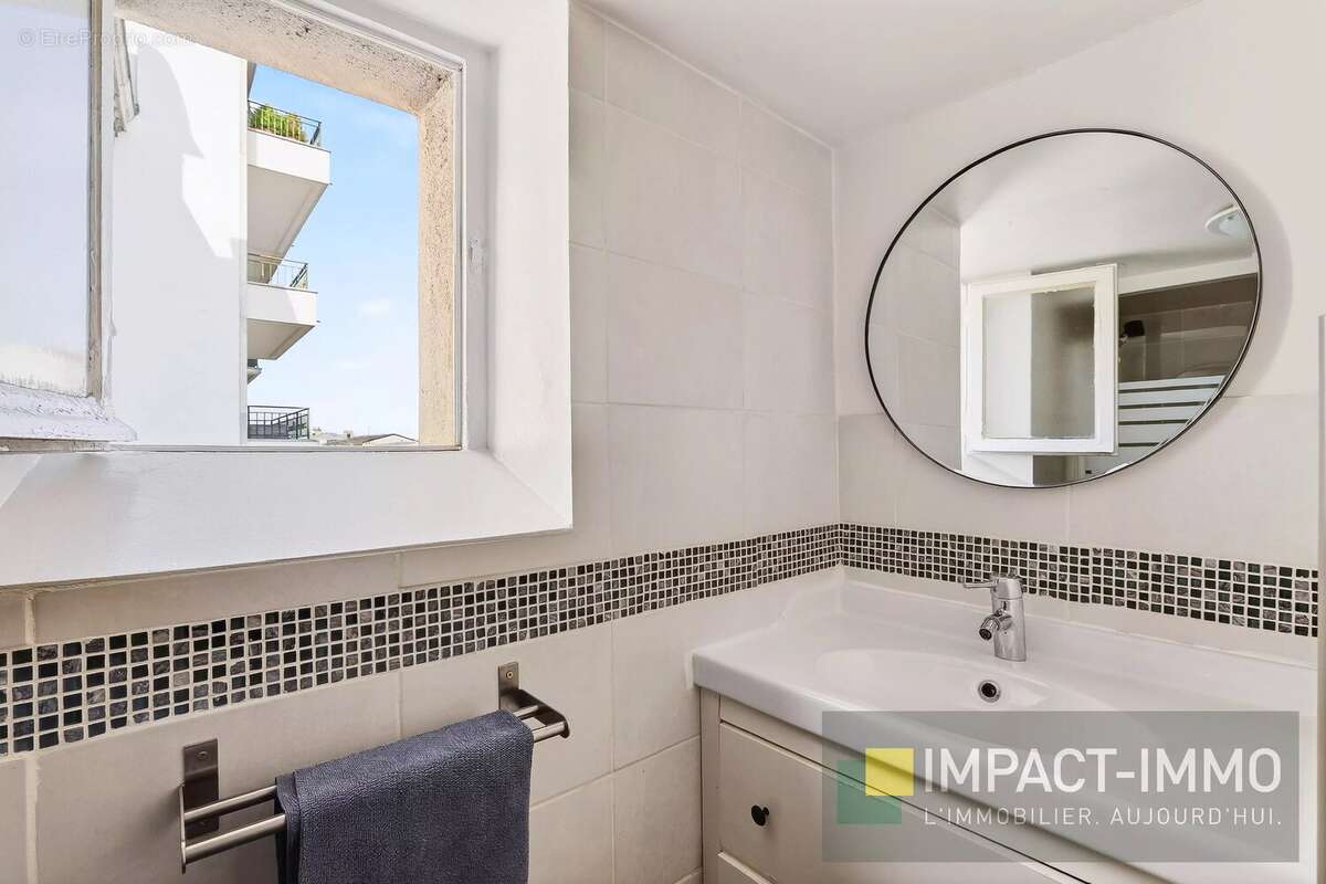 Appartement à BOIS-COLOMBES
