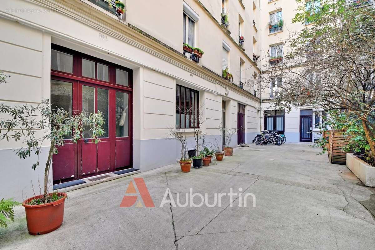 Appartement à PARIS-18E