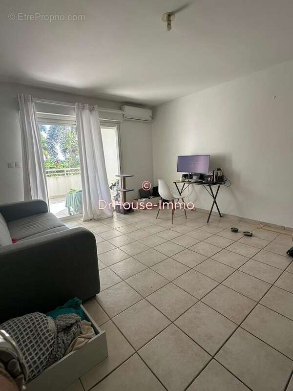 Appartement à LE ROBERT