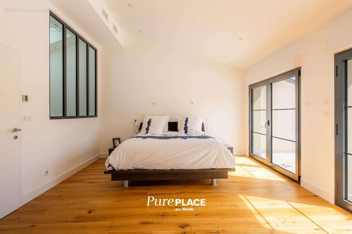 Villa contemporaine de 220 m2 à Bordeaux - photo 8