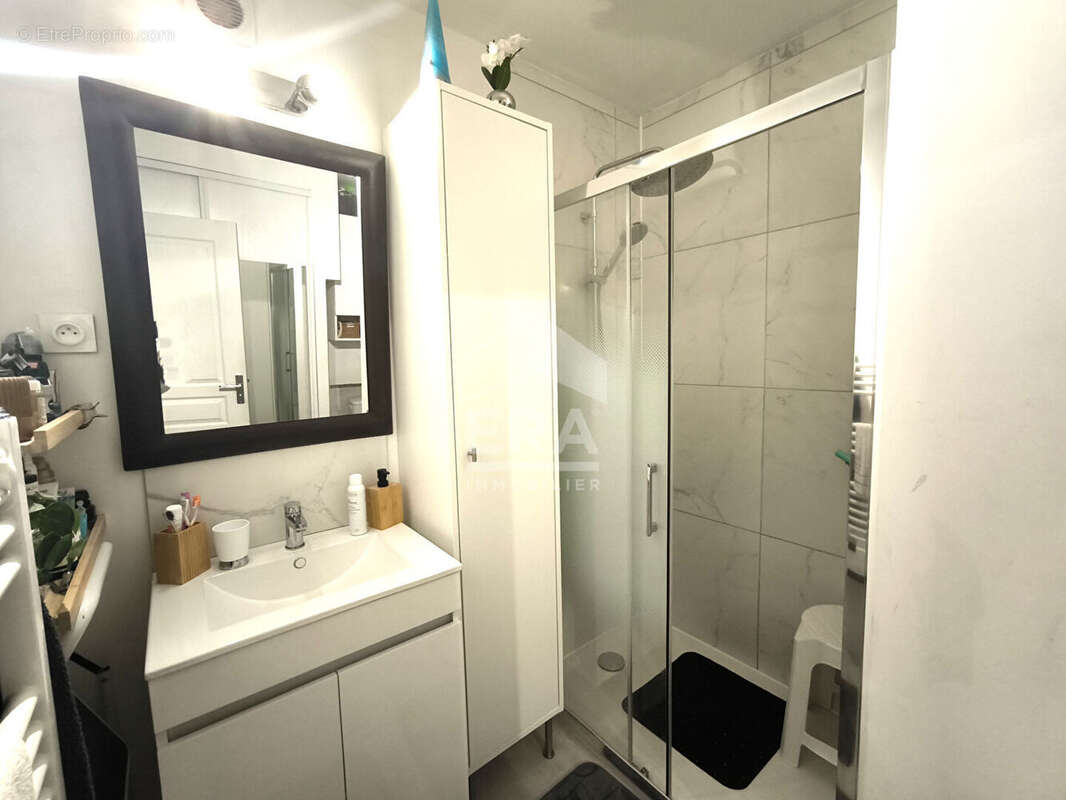 Appartement à LE CANNET-DES-MAURES