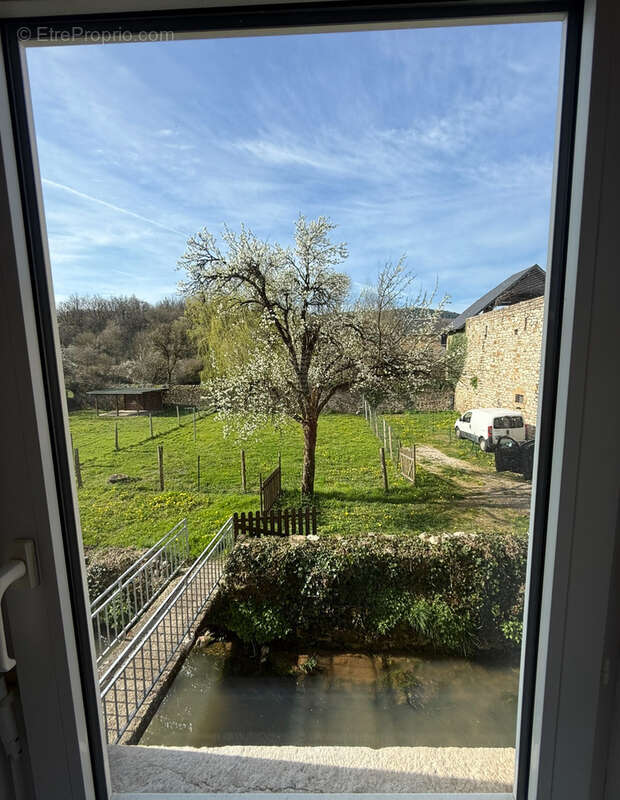 Maison à BERTHOLENE