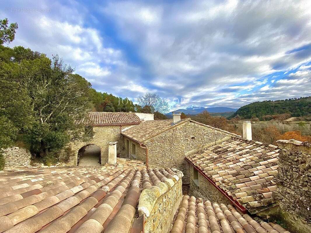 Maison à VAISON-LA-ROMAINE
