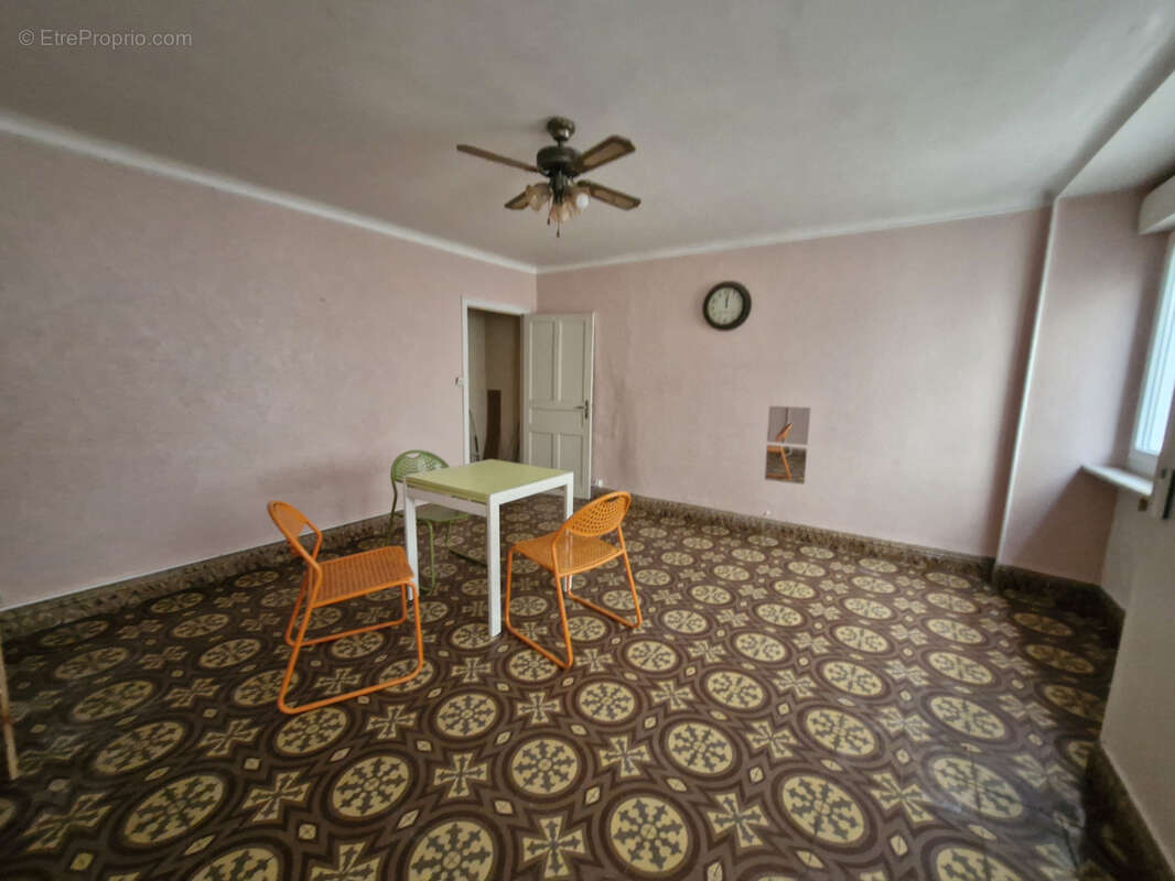 Maison à SAINT-PONS-DE-THOMIERES