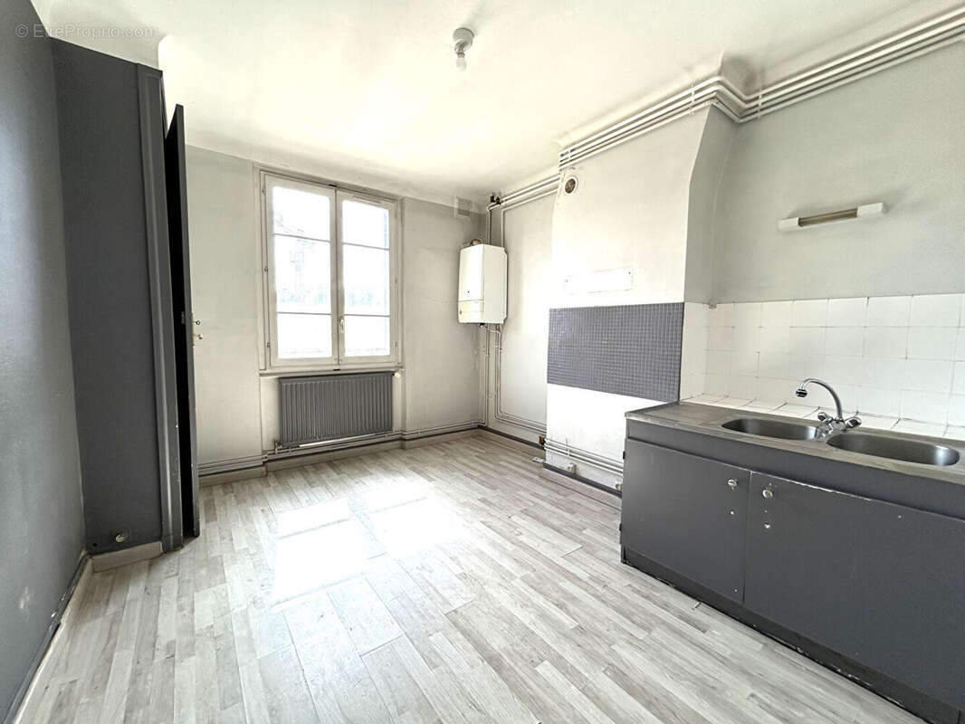 Appartement à LYON-7E