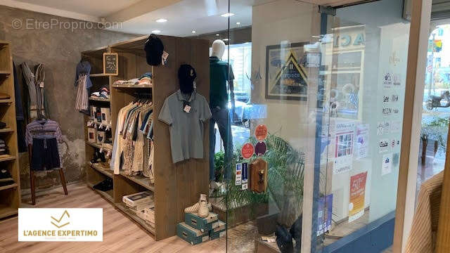 Commerce à CARPENTRAS