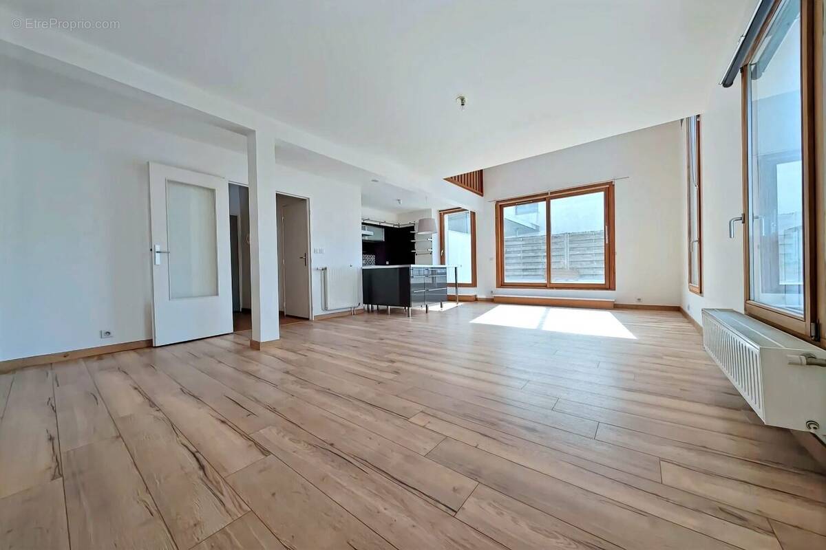 SEJOUR 2 - Appartement à TOURS