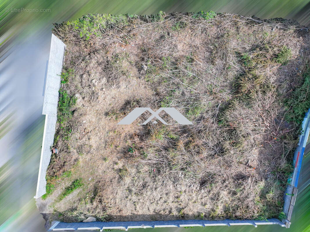Terrain 631 m² à Saint-Louis  - photo 3