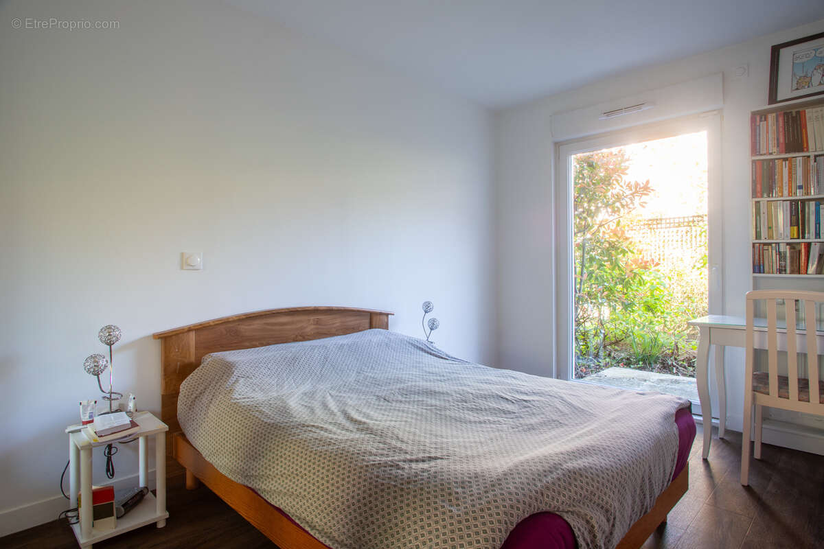 Appartement à SARTROUVILLE