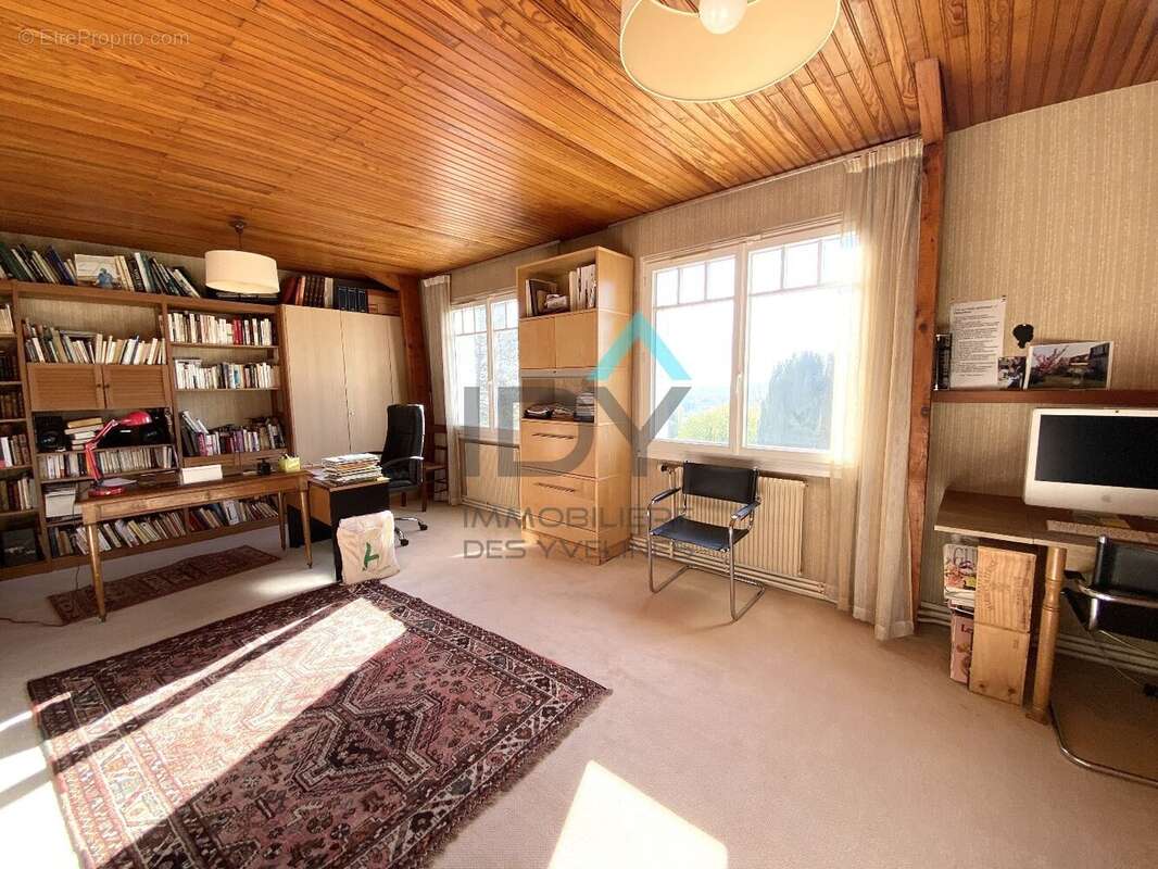 Maison à MAREIL-MARLY