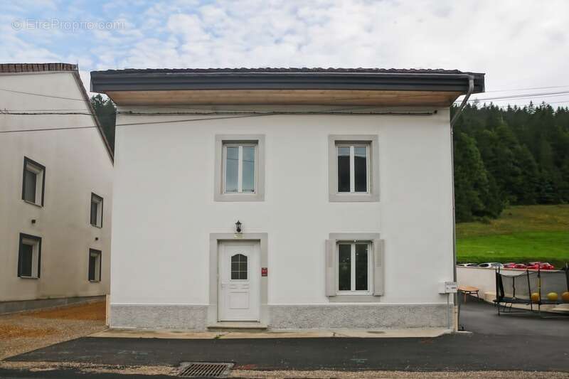 Maison à BOIS-D&#039;AMONT