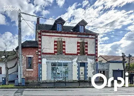 Appartement à COMMENTRY