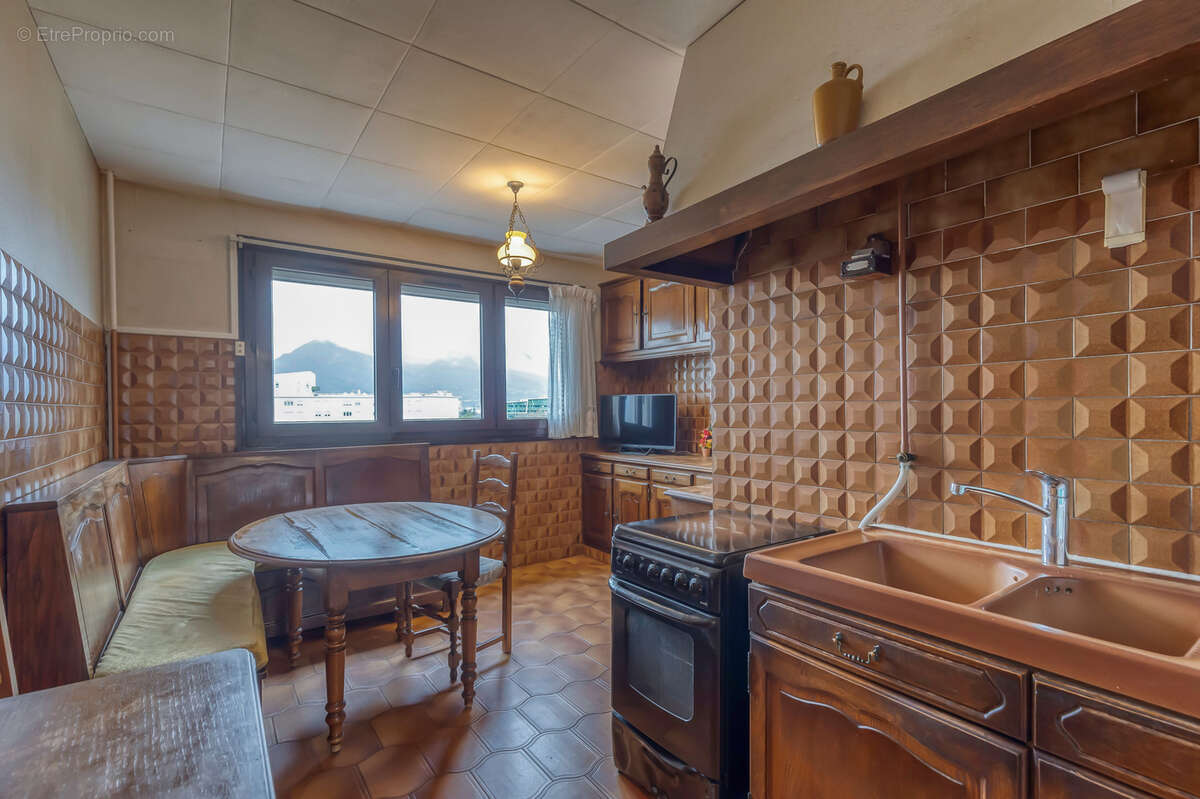 Appartement à ECHIROLLES