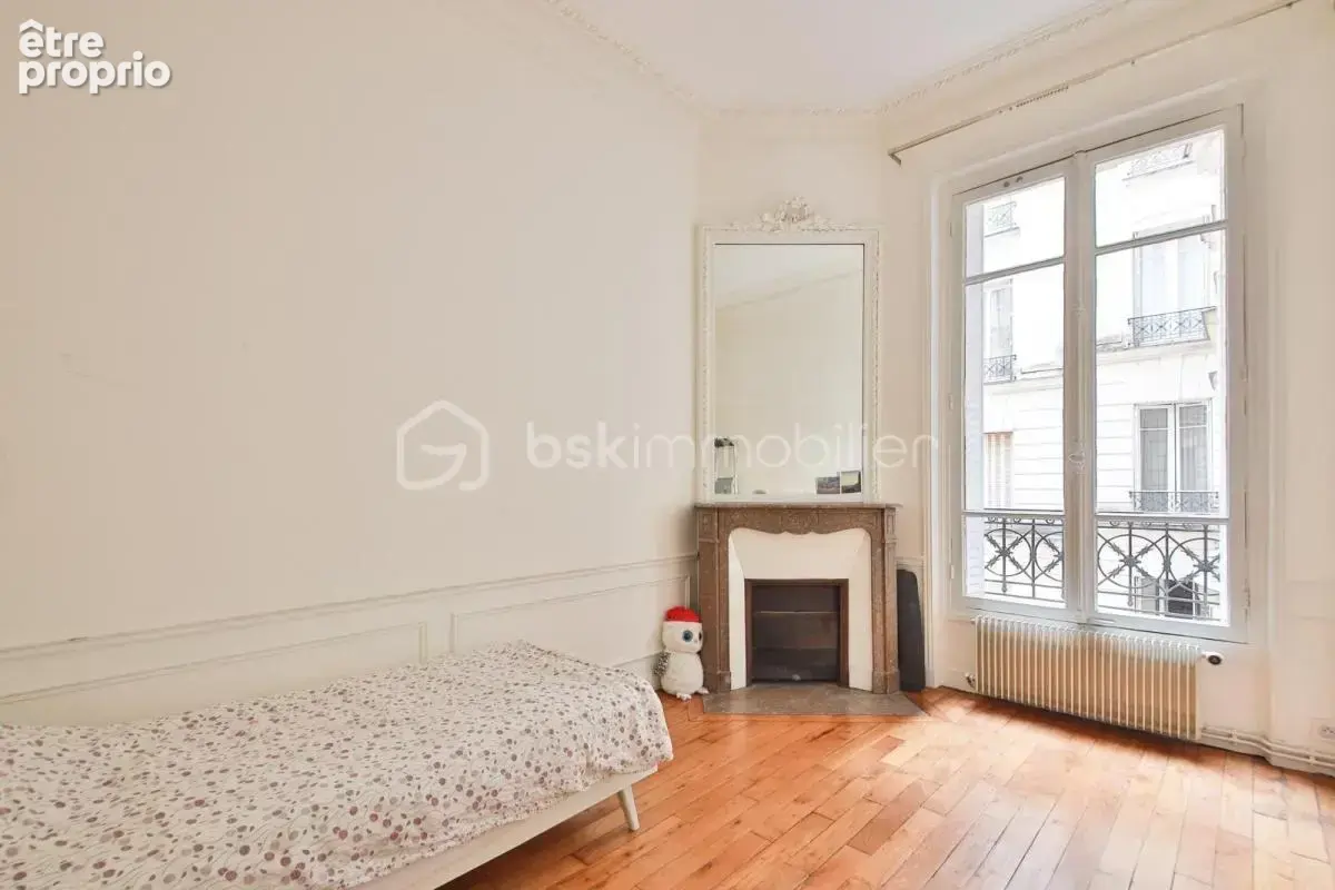 Appartement de caractère de 7 pièces + 2 chambres de service avec vue panoramique - photo 9