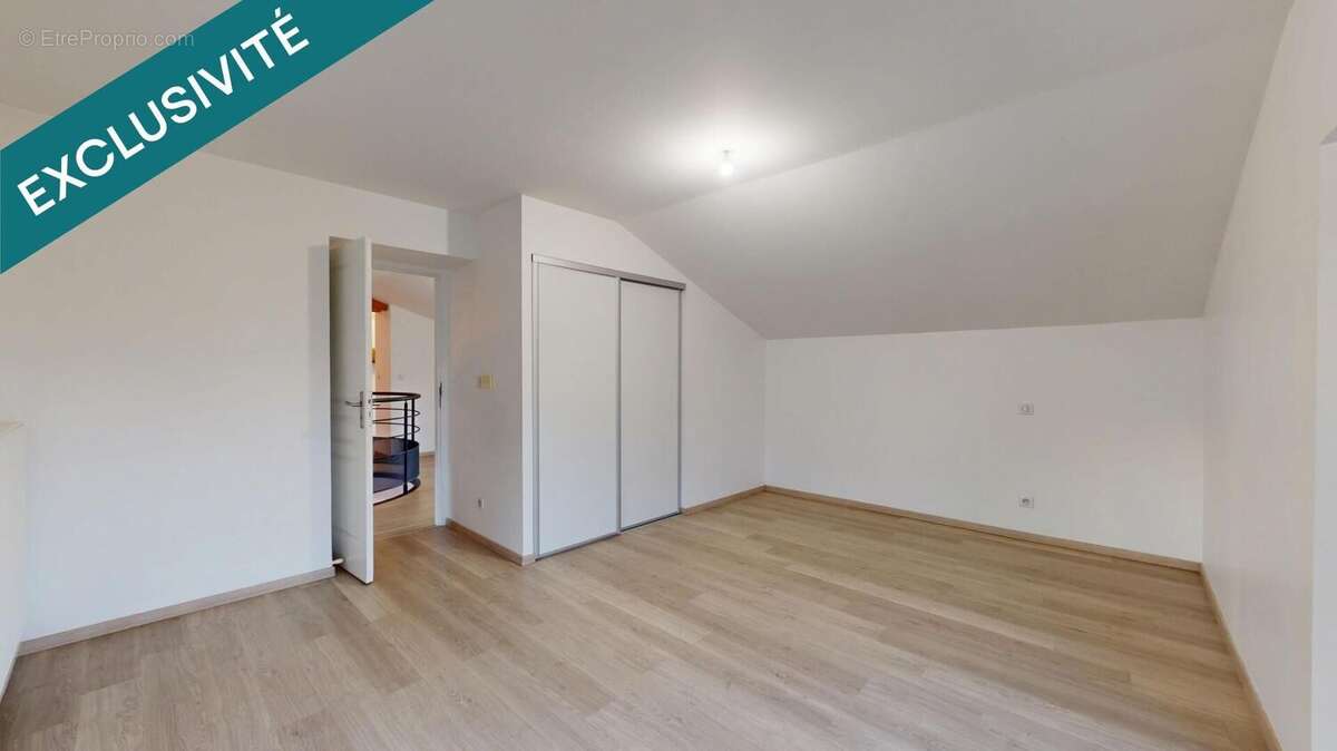 Photo 9 - Maison à GRIEGES